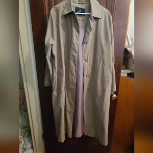 Vintage London Fog Trench Coat- Size 10